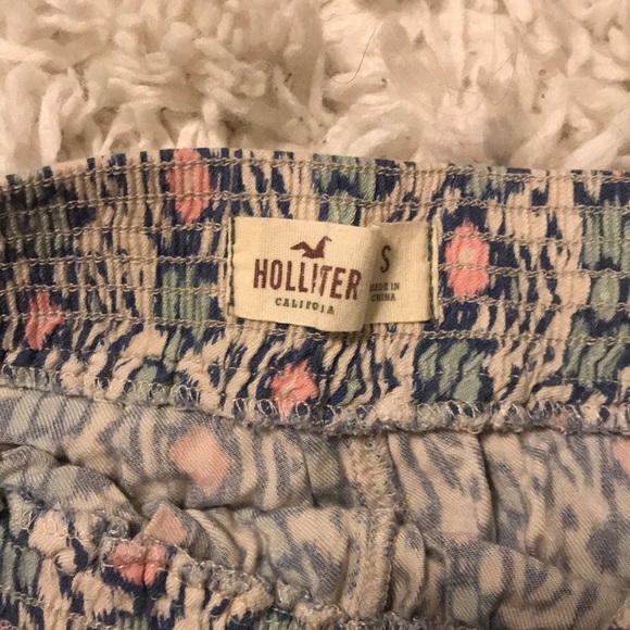 Hollister tribal shorts - Picture 5 of 5